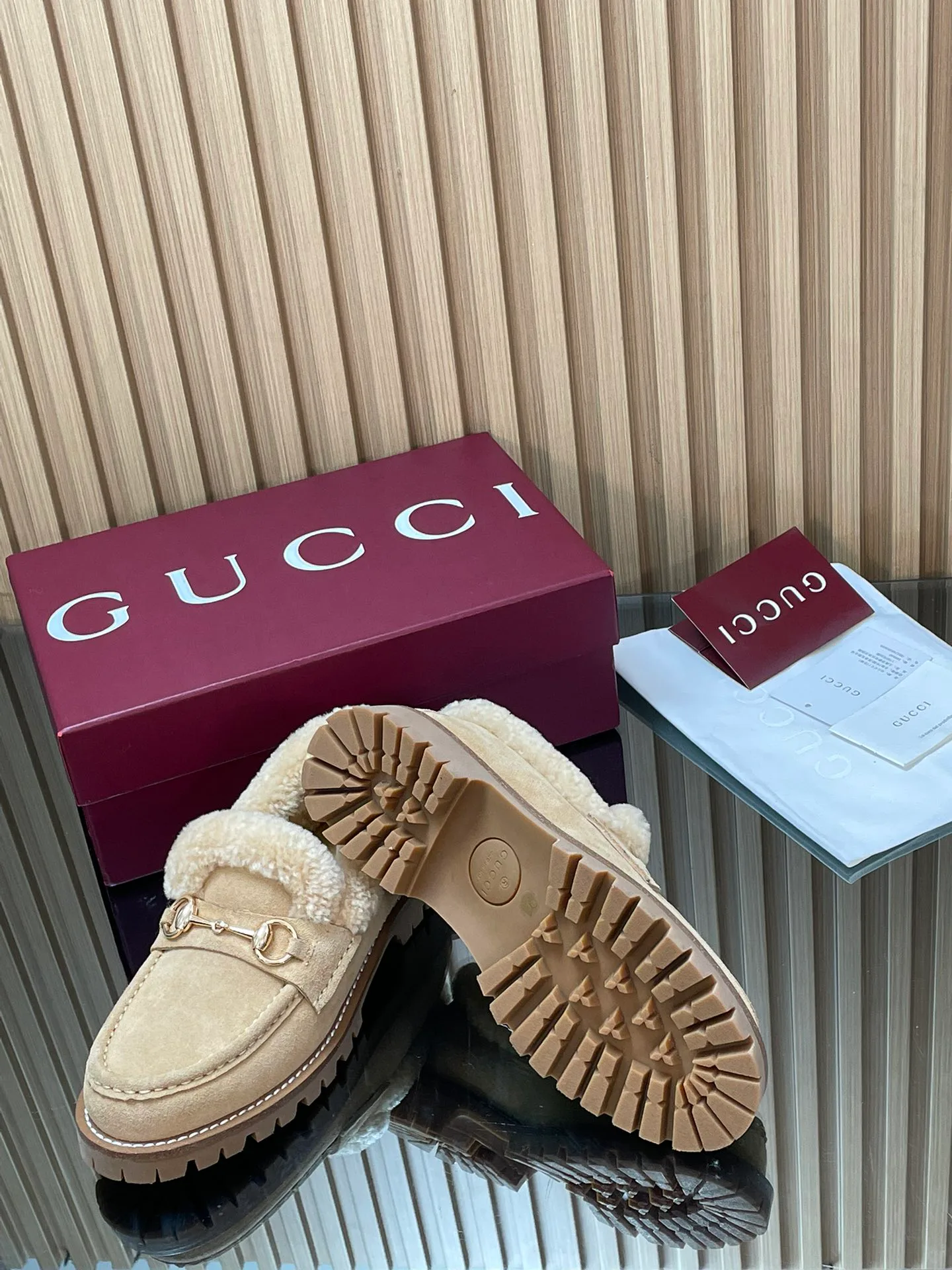 Women's Loafers And Moccasins GUCCI 18187063