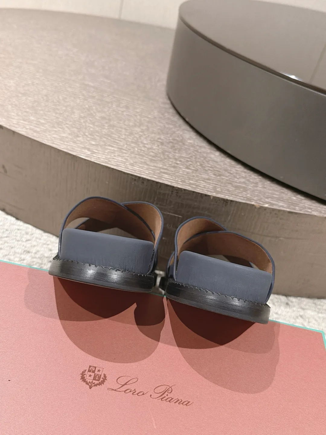 Men's Flip-Flops LORO PIANA 17688127