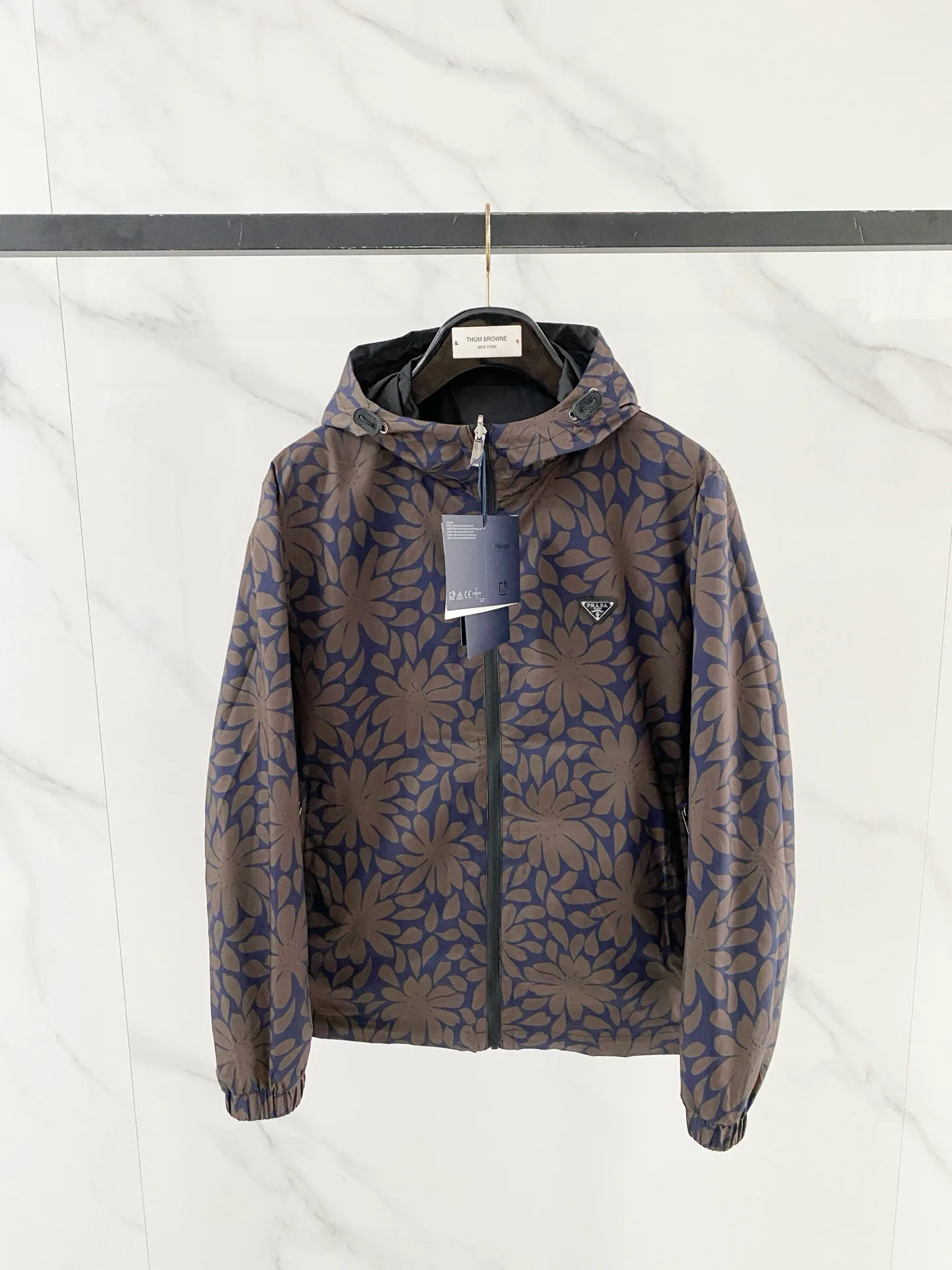 Куртки И Пуховики Мужские Prada 18609317