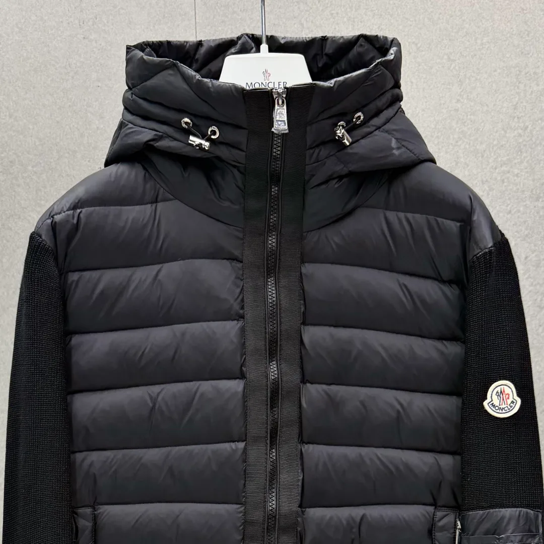 Men's Jackets And Down Jackets MONCLER 17207491