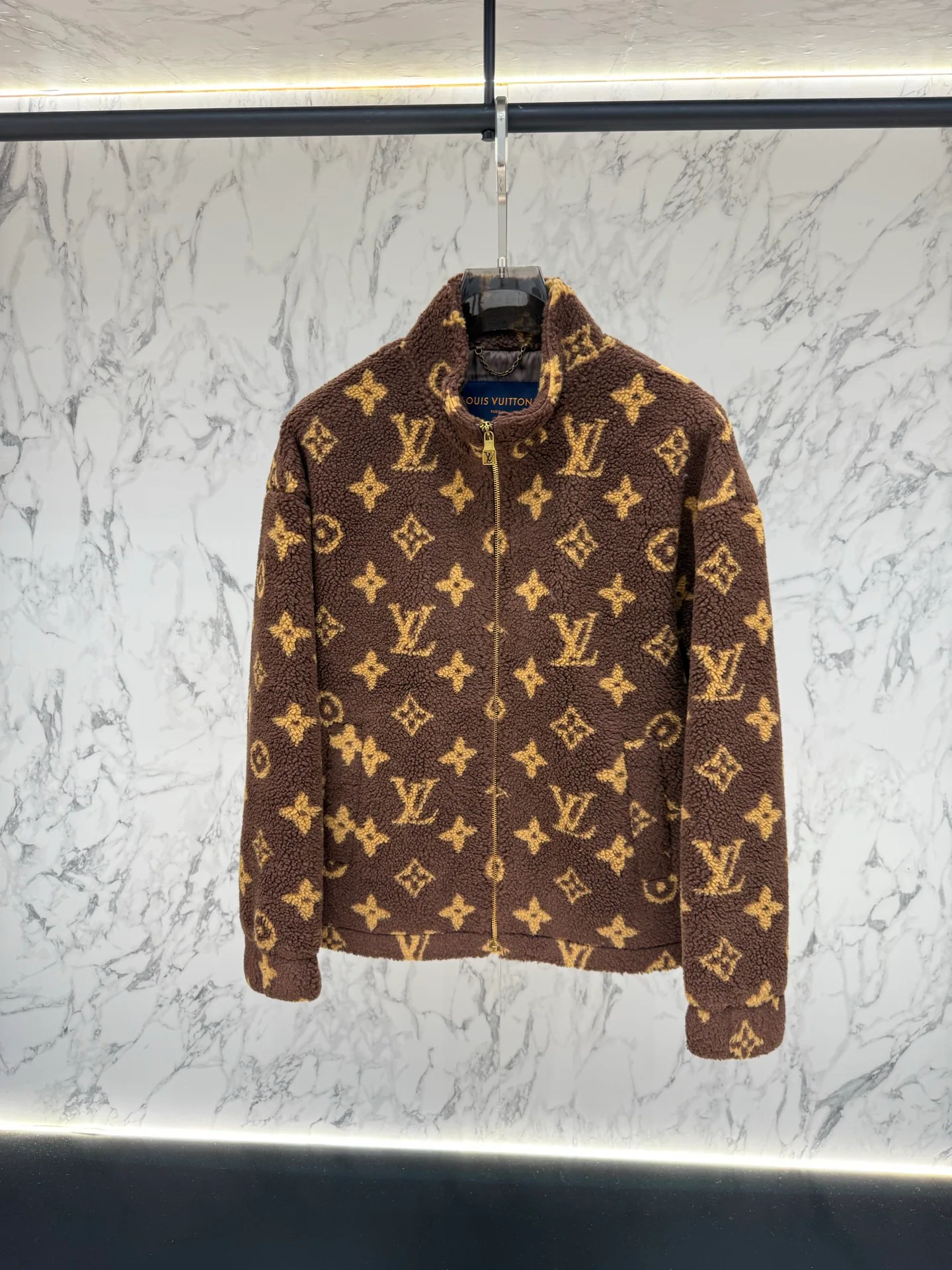 Men's Jackets And Down Jackets LOUIS VUITTON 18178430