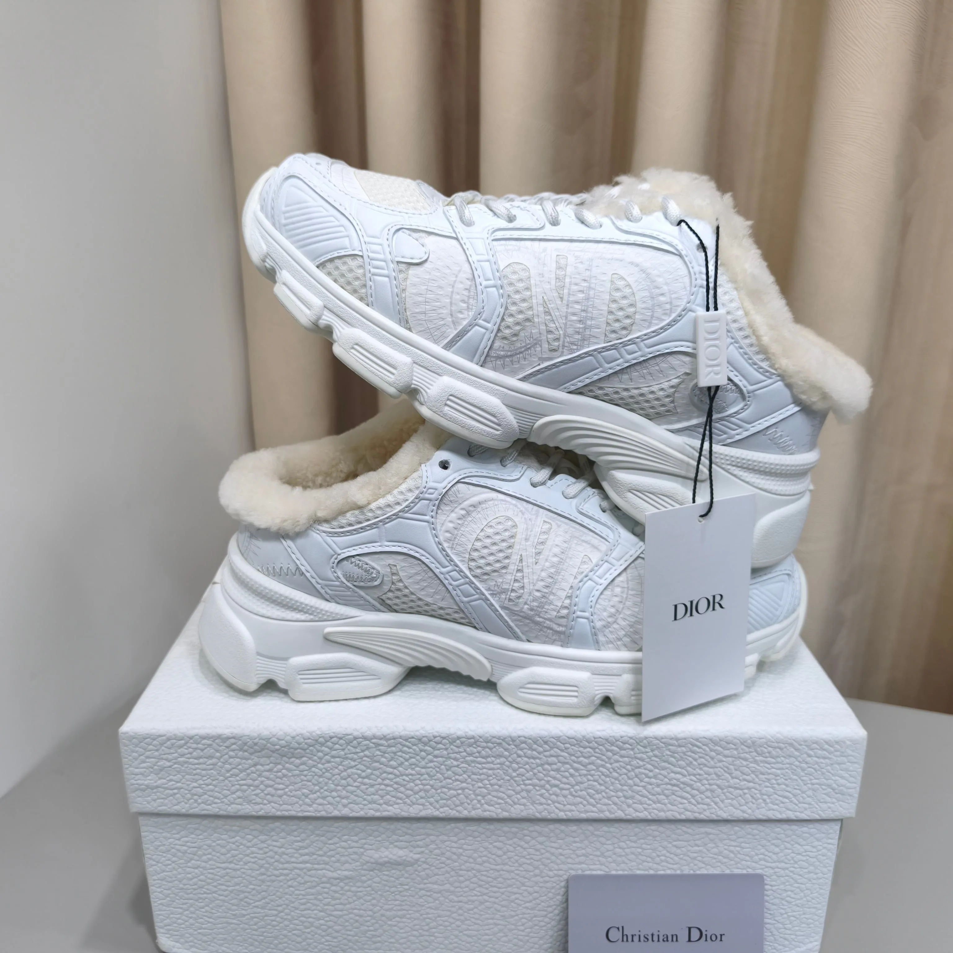 Women's Sneakers CHRISTIAN DIOR 17988713