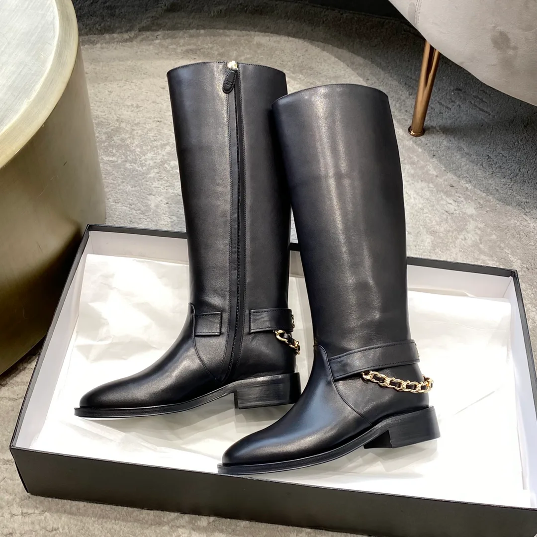 Women's Boots CHANEL 18154612
