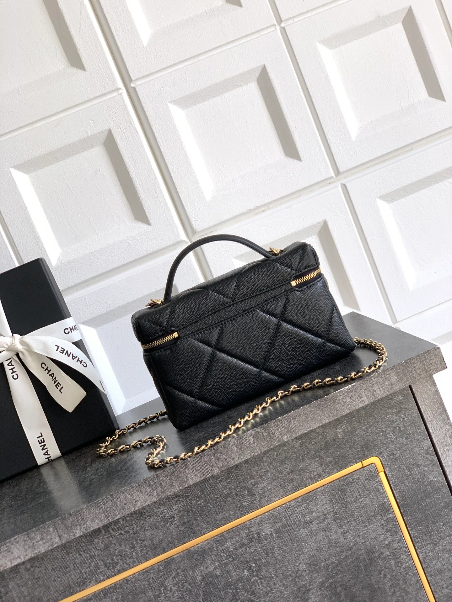 Классические Сумки Женские Chanel 18588853