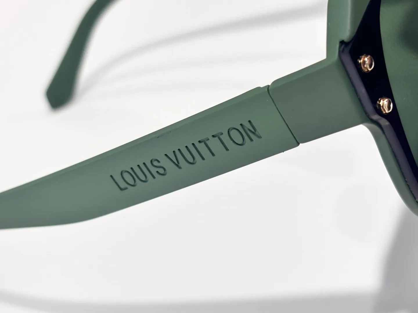 Glasses LOUIS VUITTON 18196736