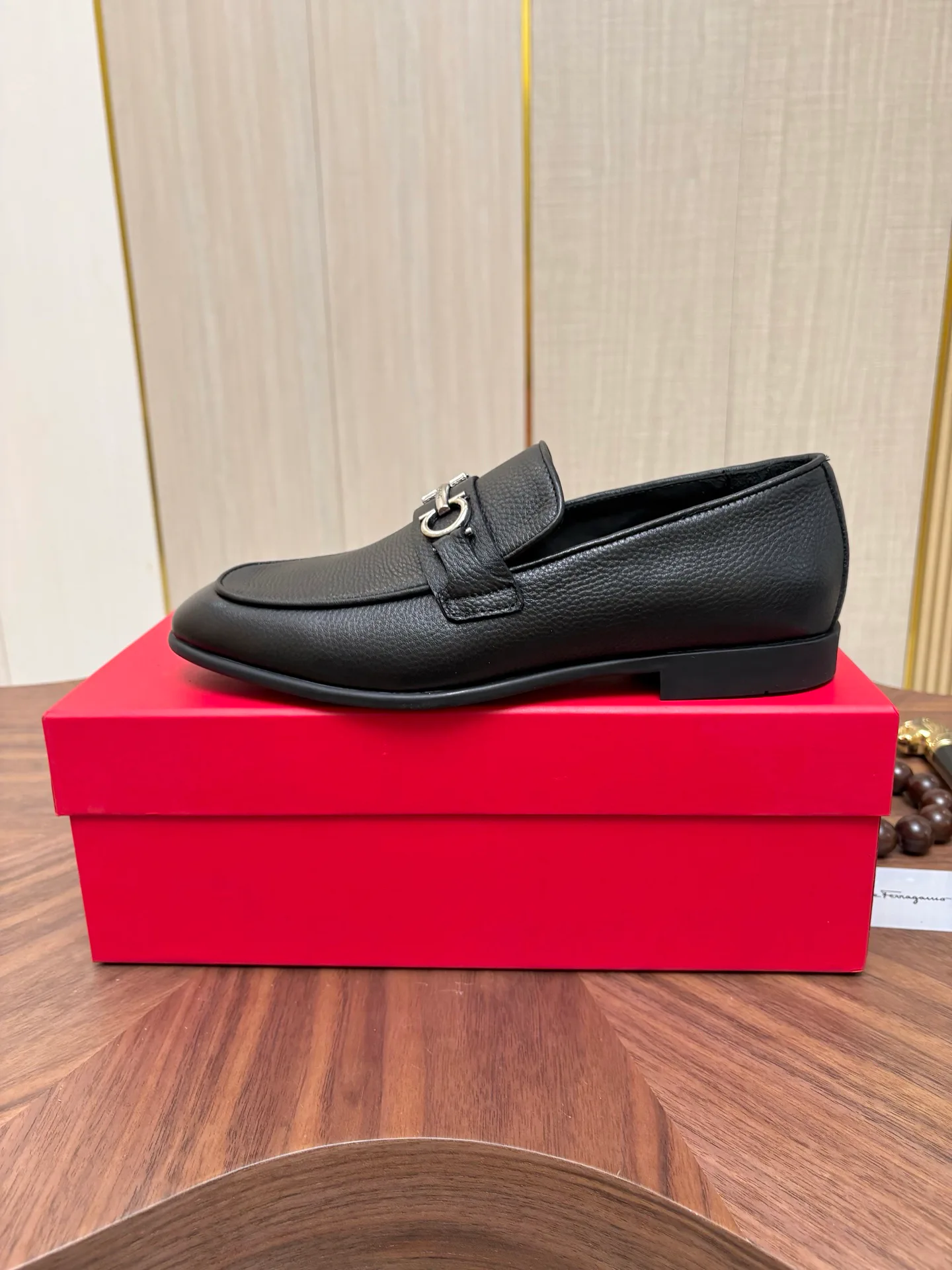 Men's Loafers And Dress Shoes SALVATORE FERRAGAMO 18257099