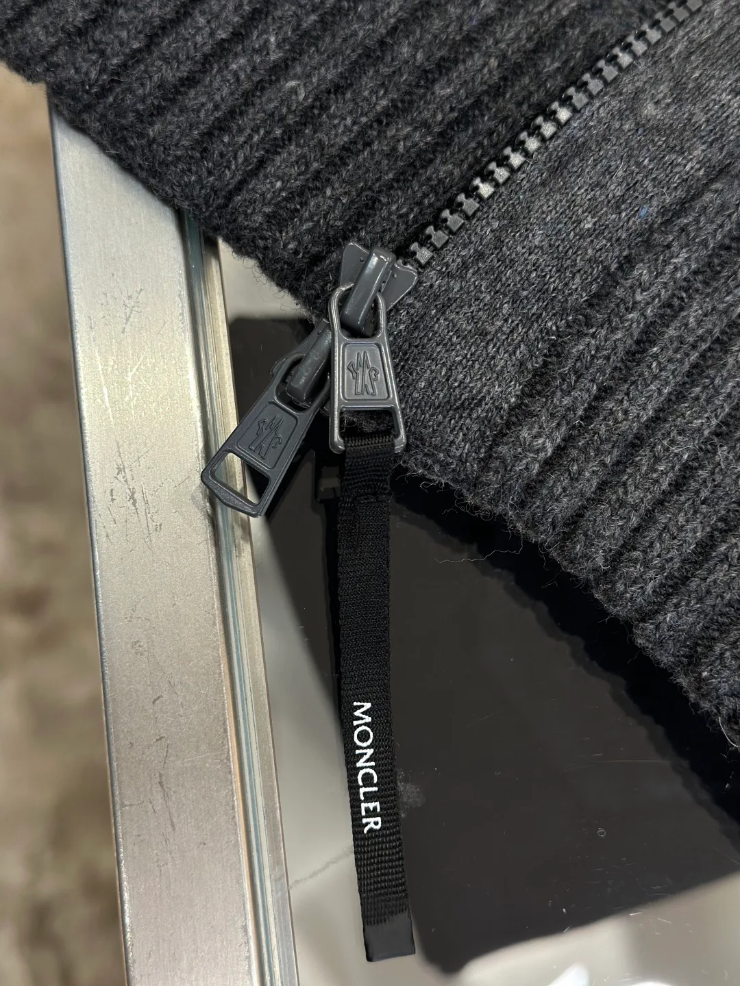 Men's Jumpers And Sweaters MONCLER 18260875