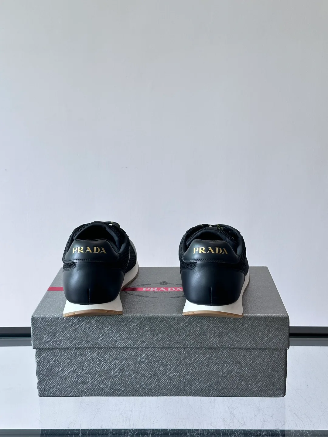 Women's Sneakers PRADA 17349518