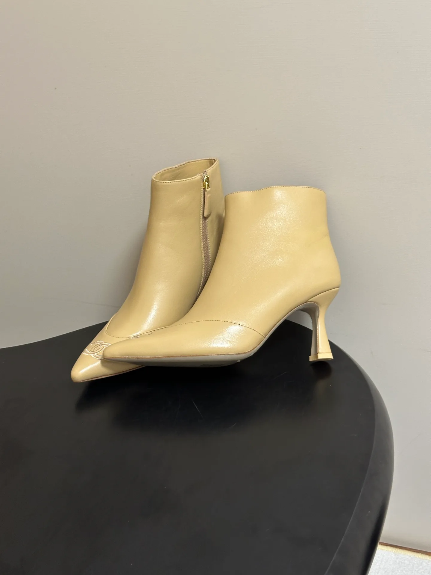 Women's Booties CHANEL 18049155