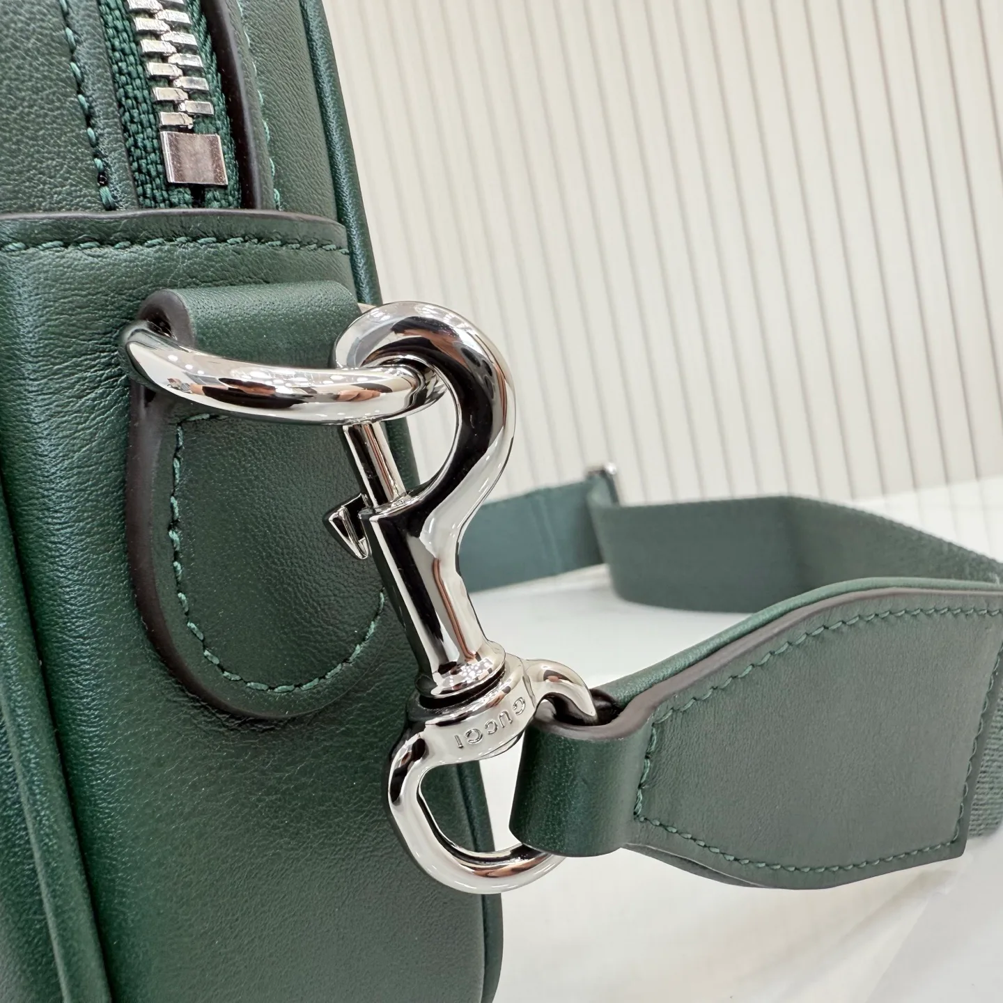 Women's Shoulder Bags GUCCI 17947858
