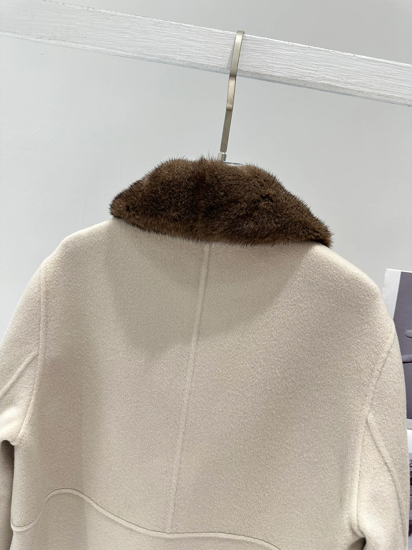 Women's Coats LORO PIANA 18460645