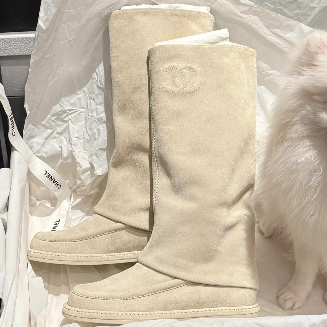 Women's Boots CHANEL 18198973