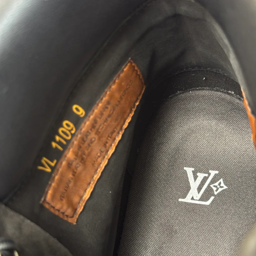 Men's Ankle Boots LOUIS VUITTON 18230764
