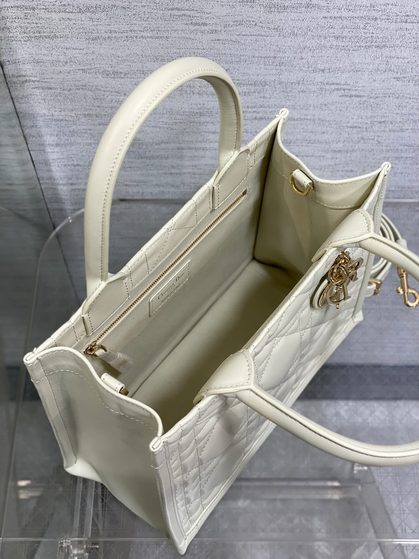 Women's Classic Handbags CHRISTIAN DIOR 17601401