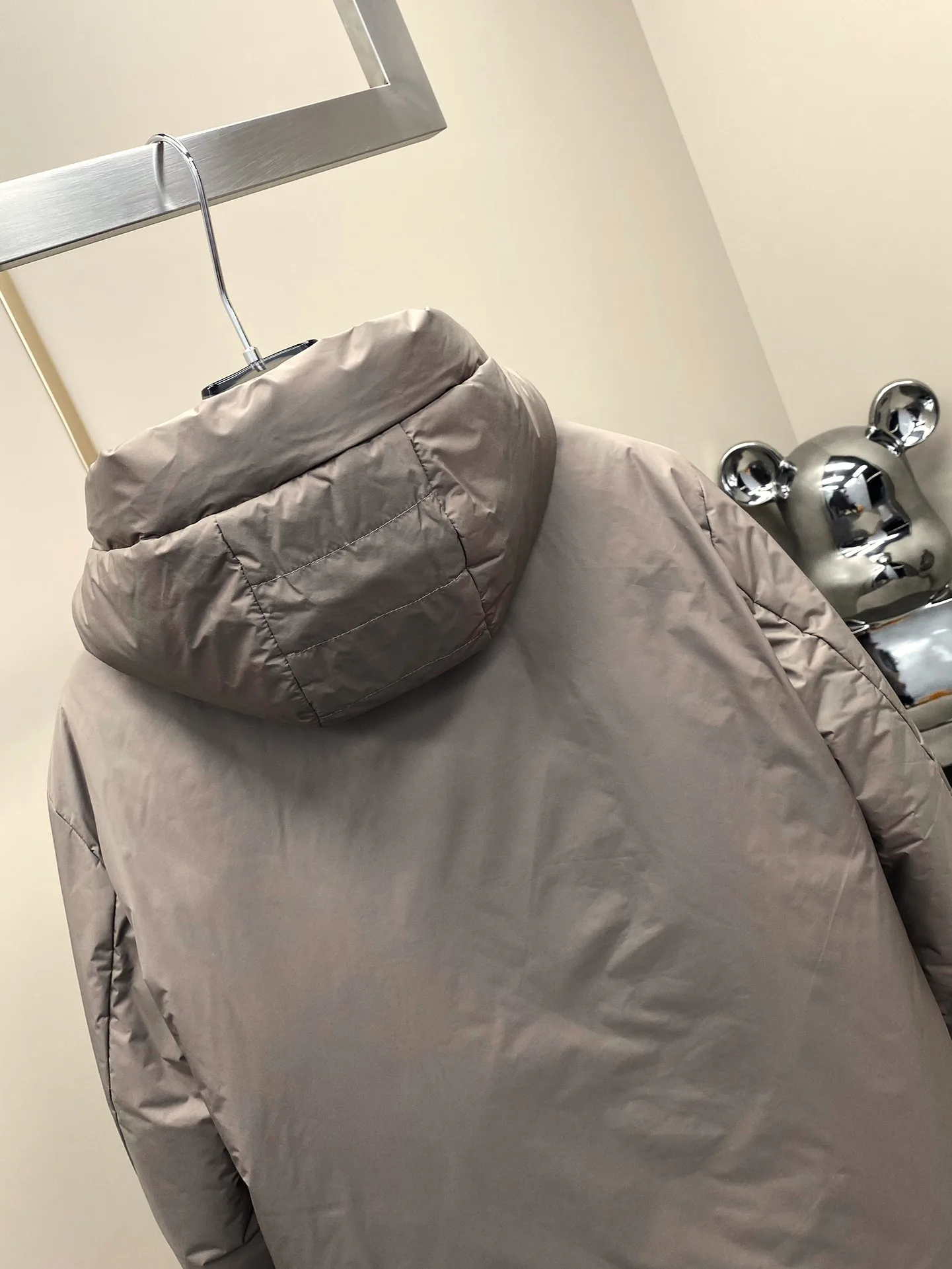 Men's Jackets And Down Jackets MONCLER 18111237