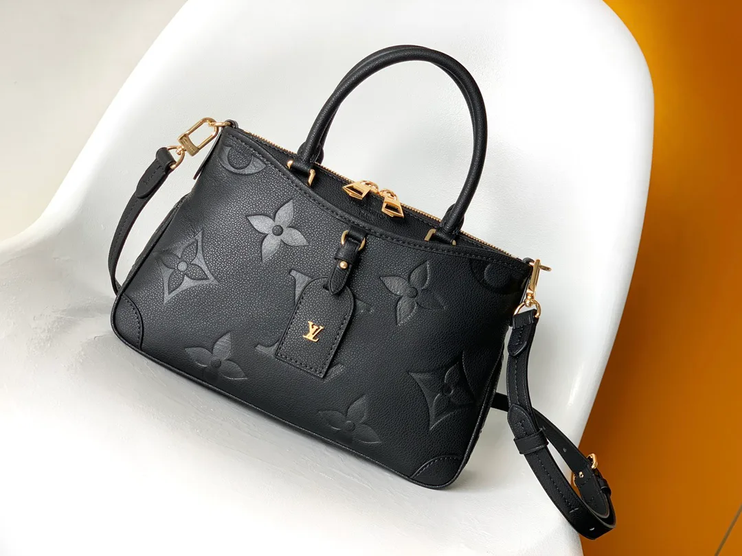Women's Classic Handbags LOUIS VUITTON 17949172