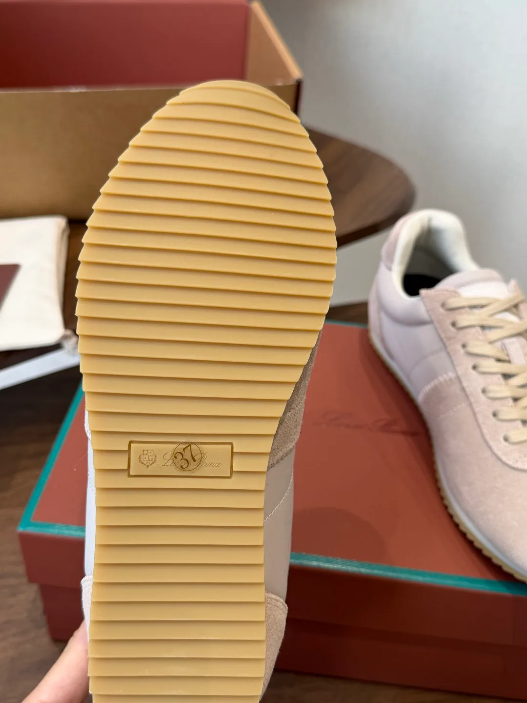 Women's Sneakers LORO PIANA 17535460