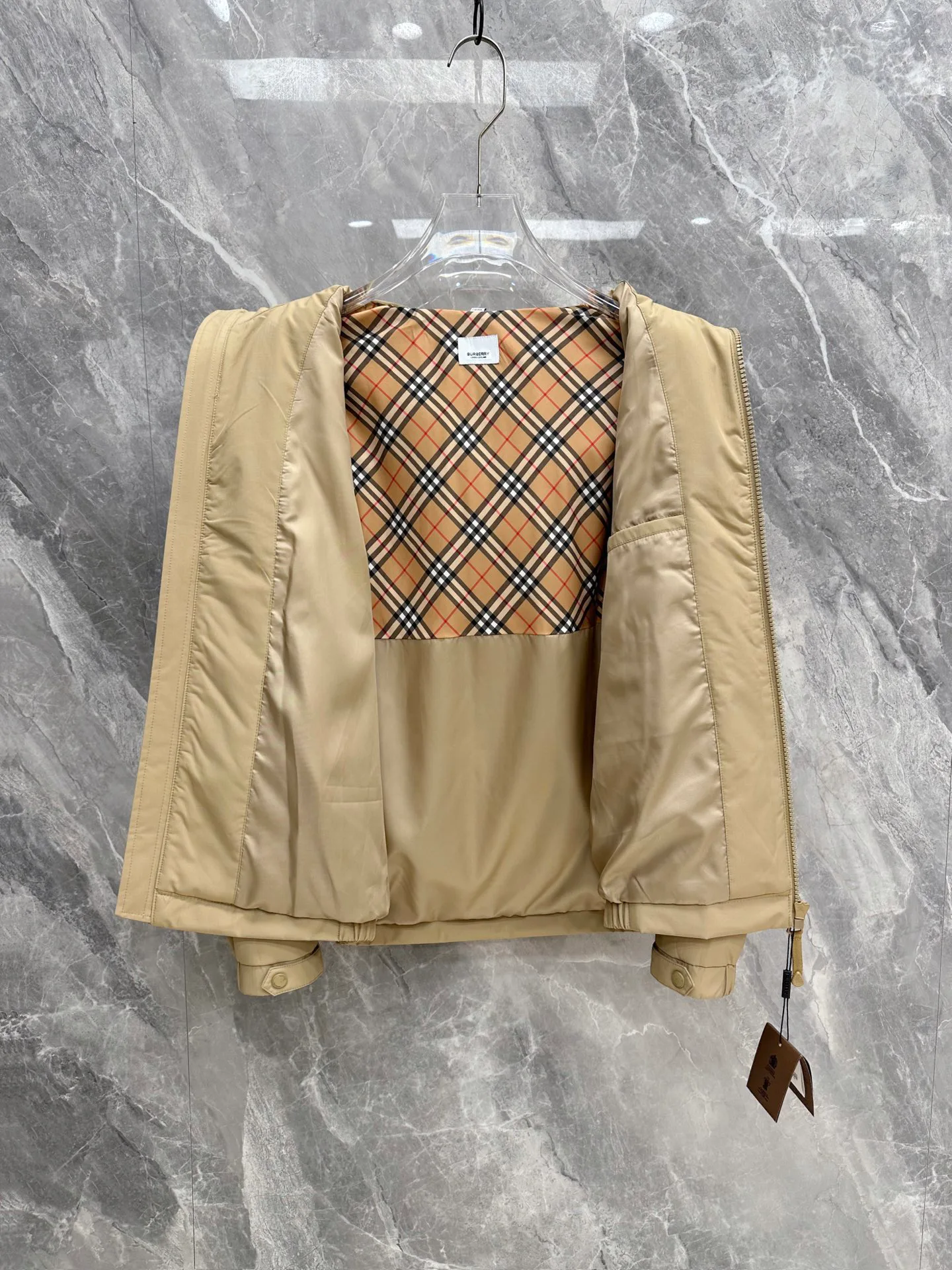 Men's Jackets And Down Jackets BURBERRY 18178778