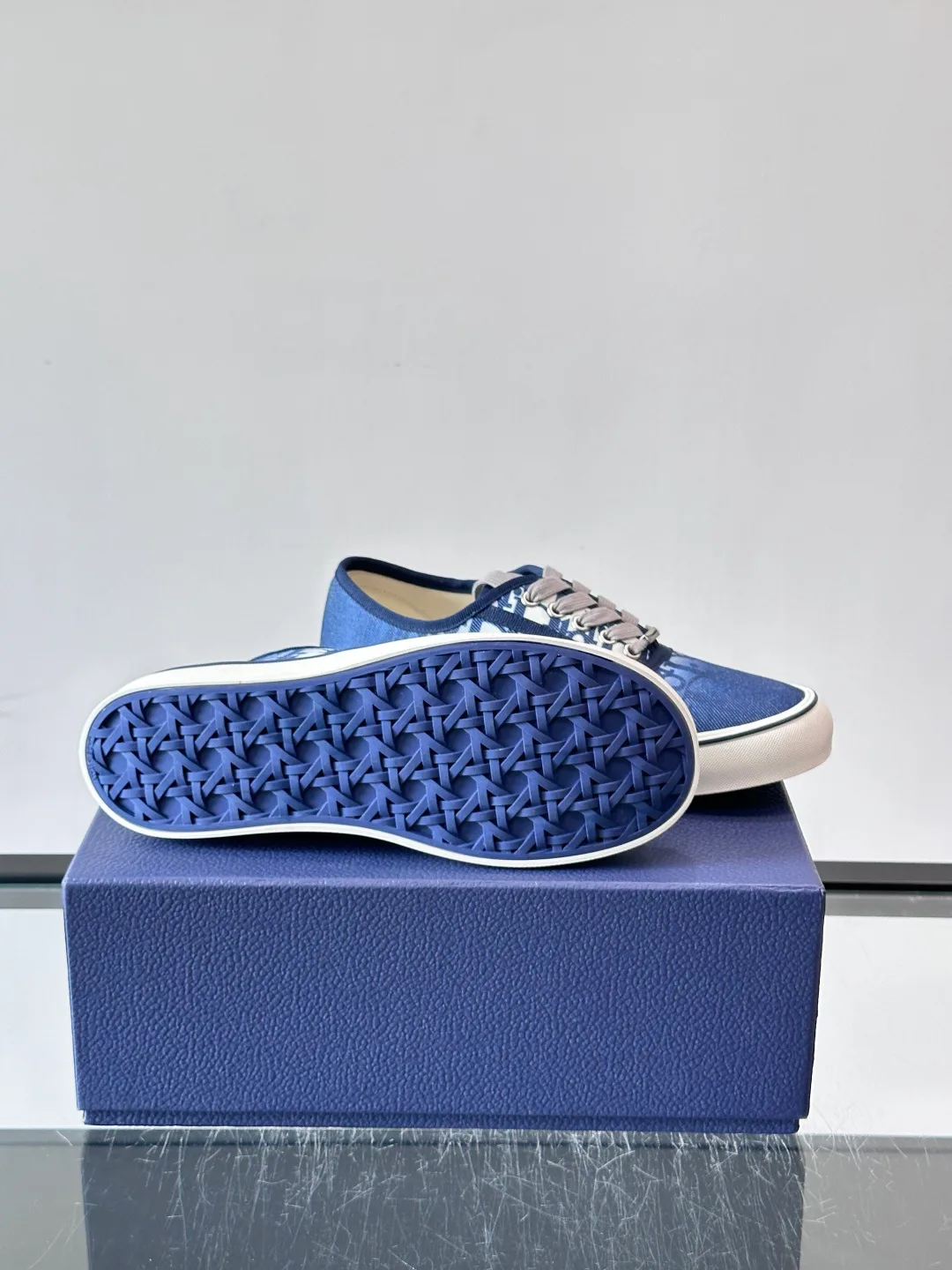 Women's Sneakers CHRISTIAN DIOR 17649811