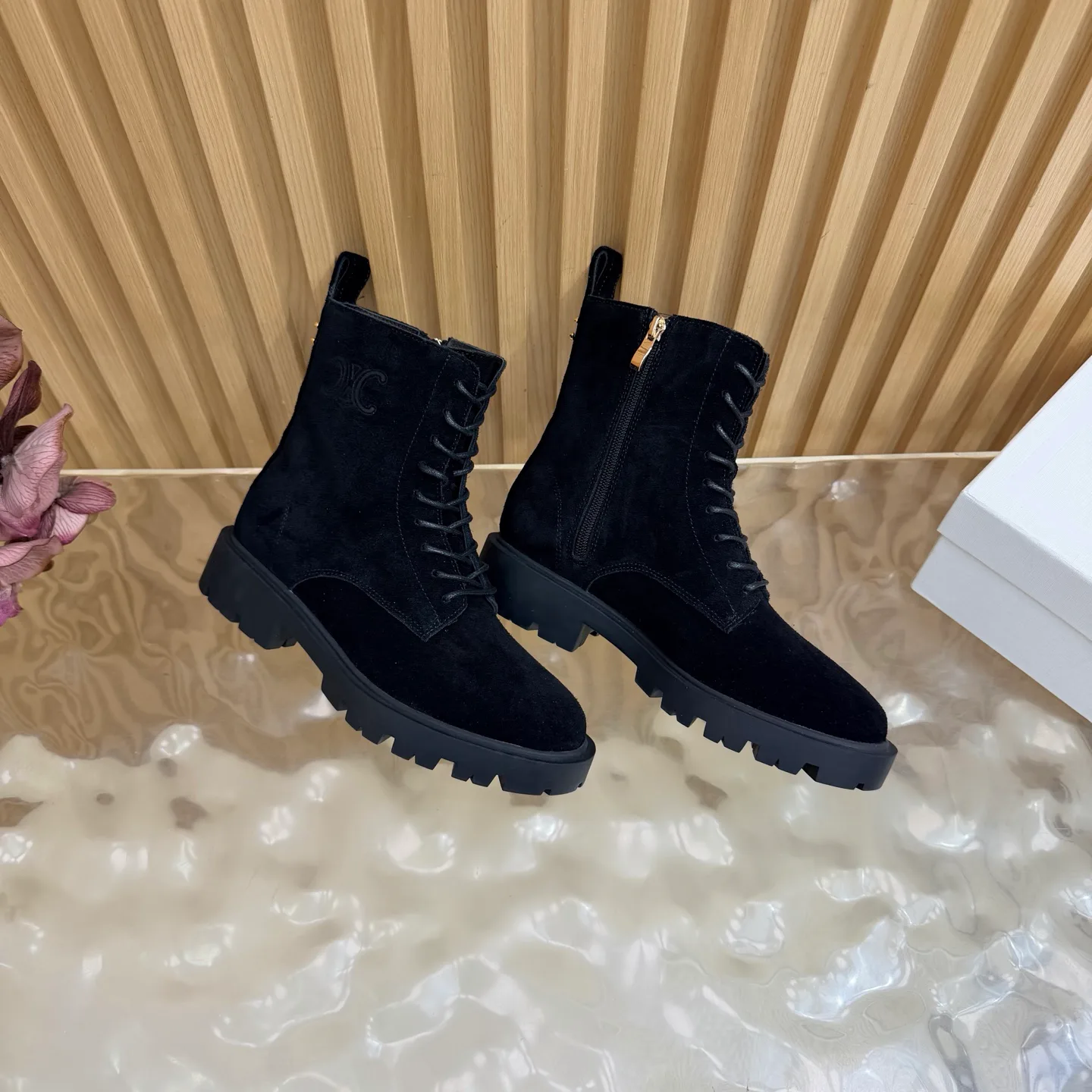 Women's Ankle Boots CELINE 18235171