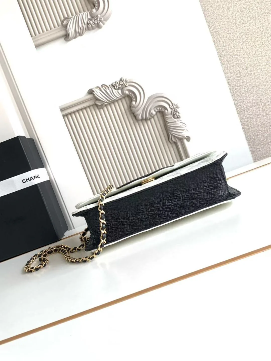 Women's Classic Handbags CHANEL 18477001