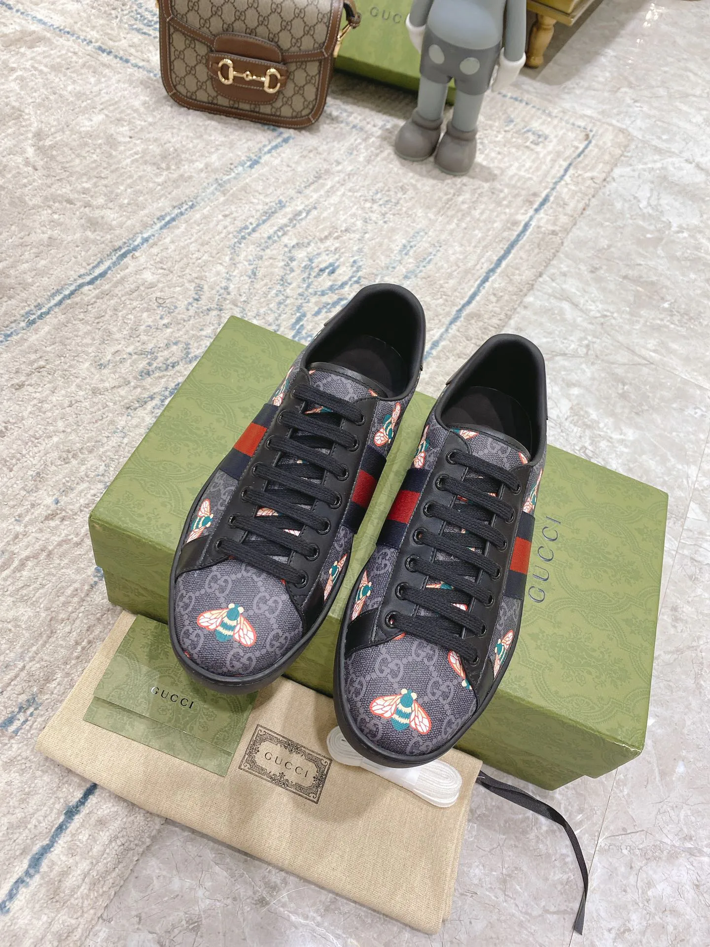 Women's Sneakers GUCCI 17620405