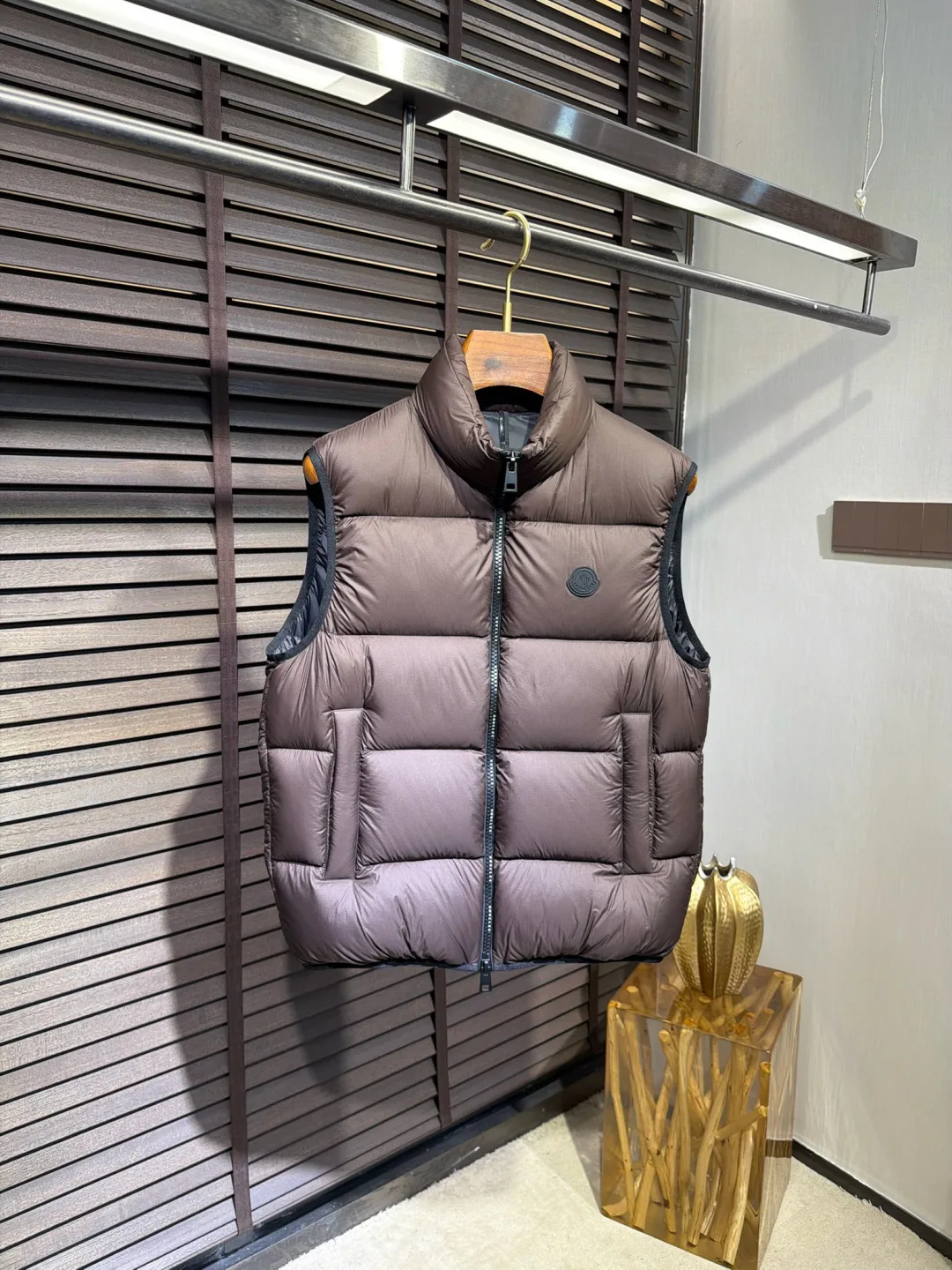 Men's Vests MONCLER 18261686