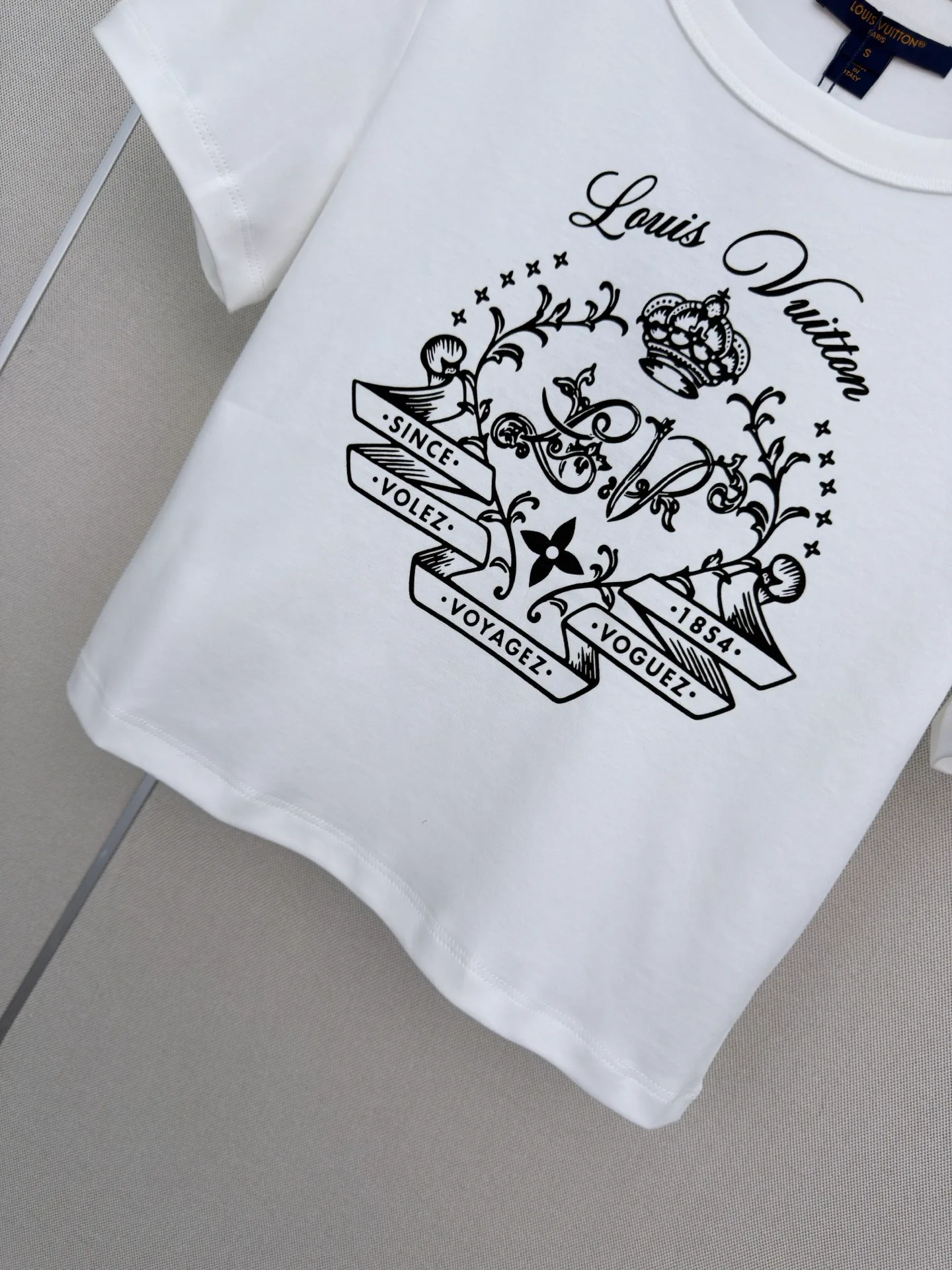 Women's T-Shirts LOUIS VUITTON 18402384