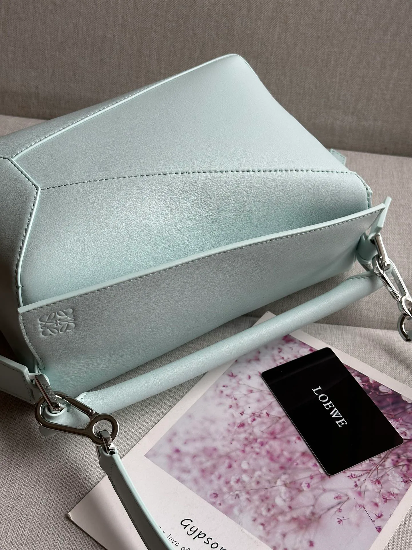 Women's Classic Handbags LOEWE 17818405
