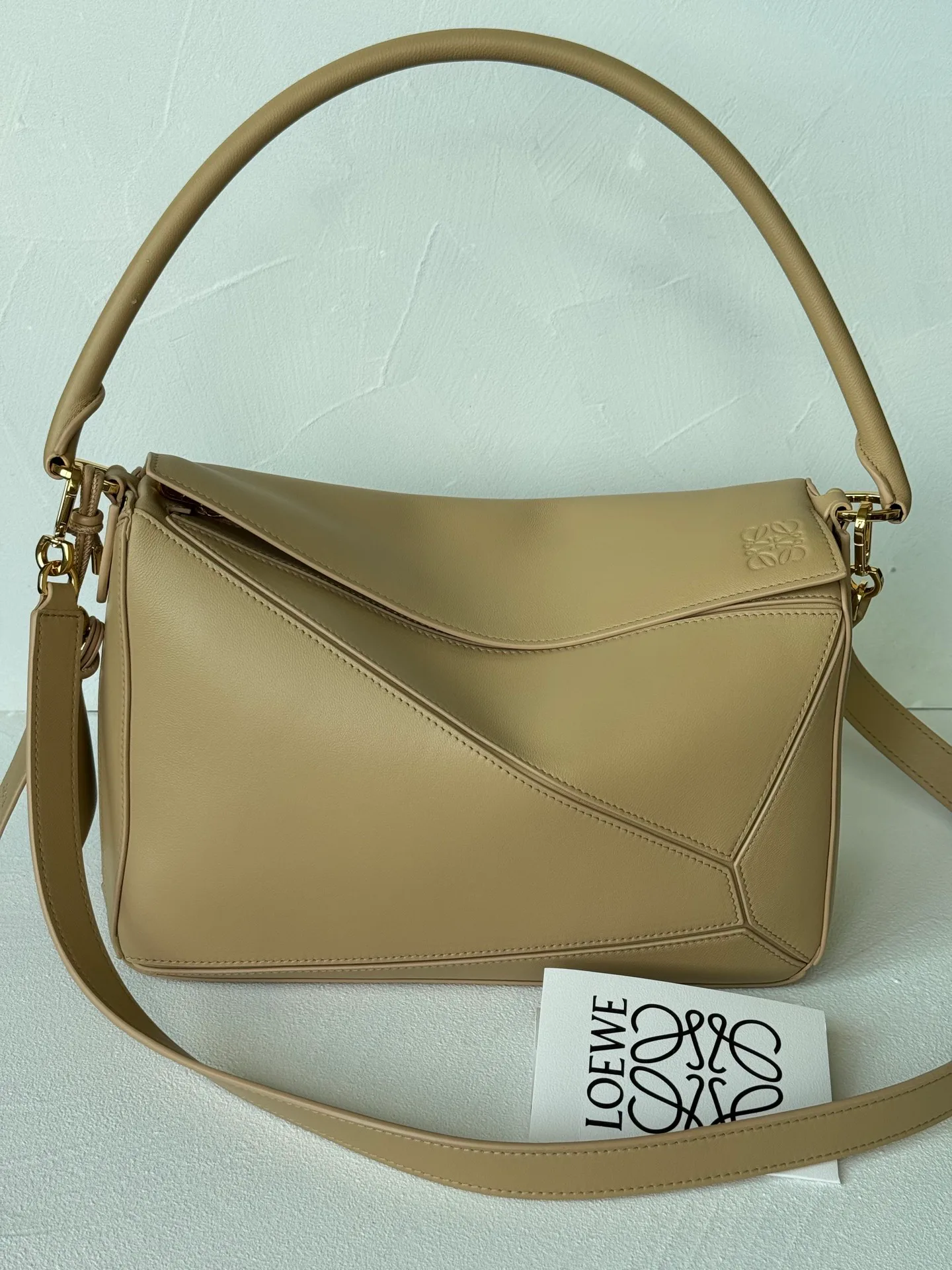 Women's Classic Handbags LOEWE 16962901