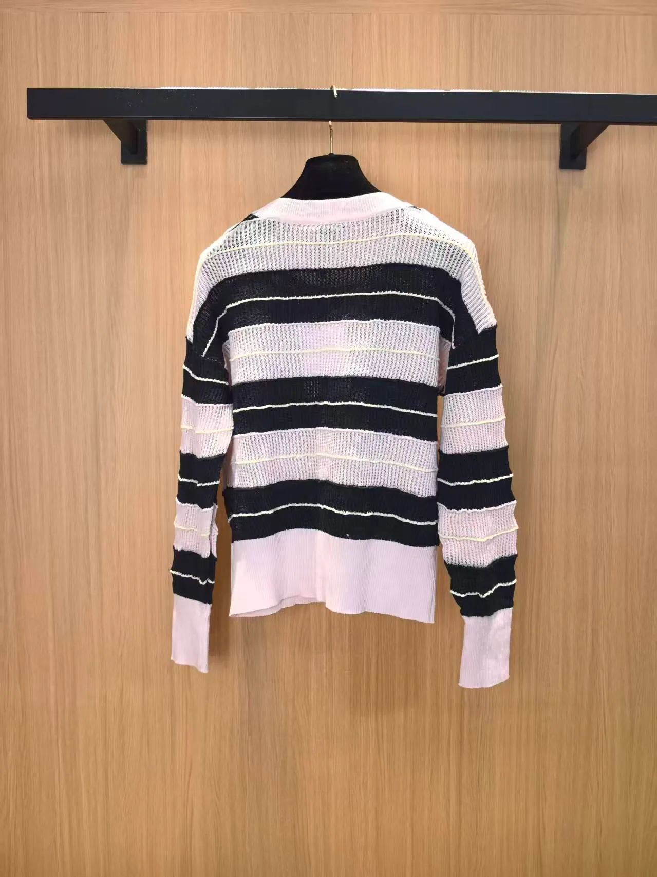 Women's Jumpers And Sweaters CHANEL 18138191