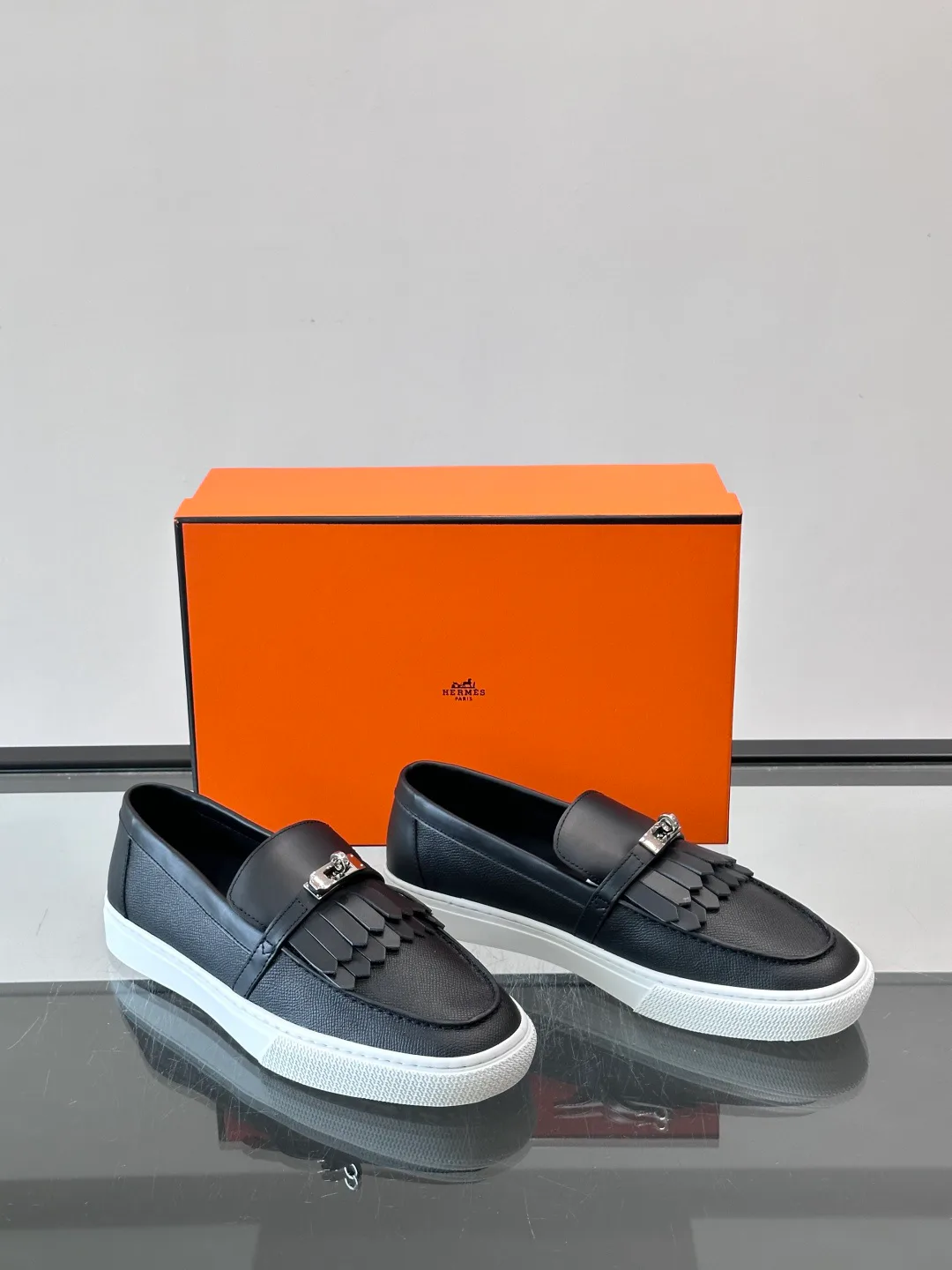 Men's Loafers And Dress Shoes HERMES 18297305