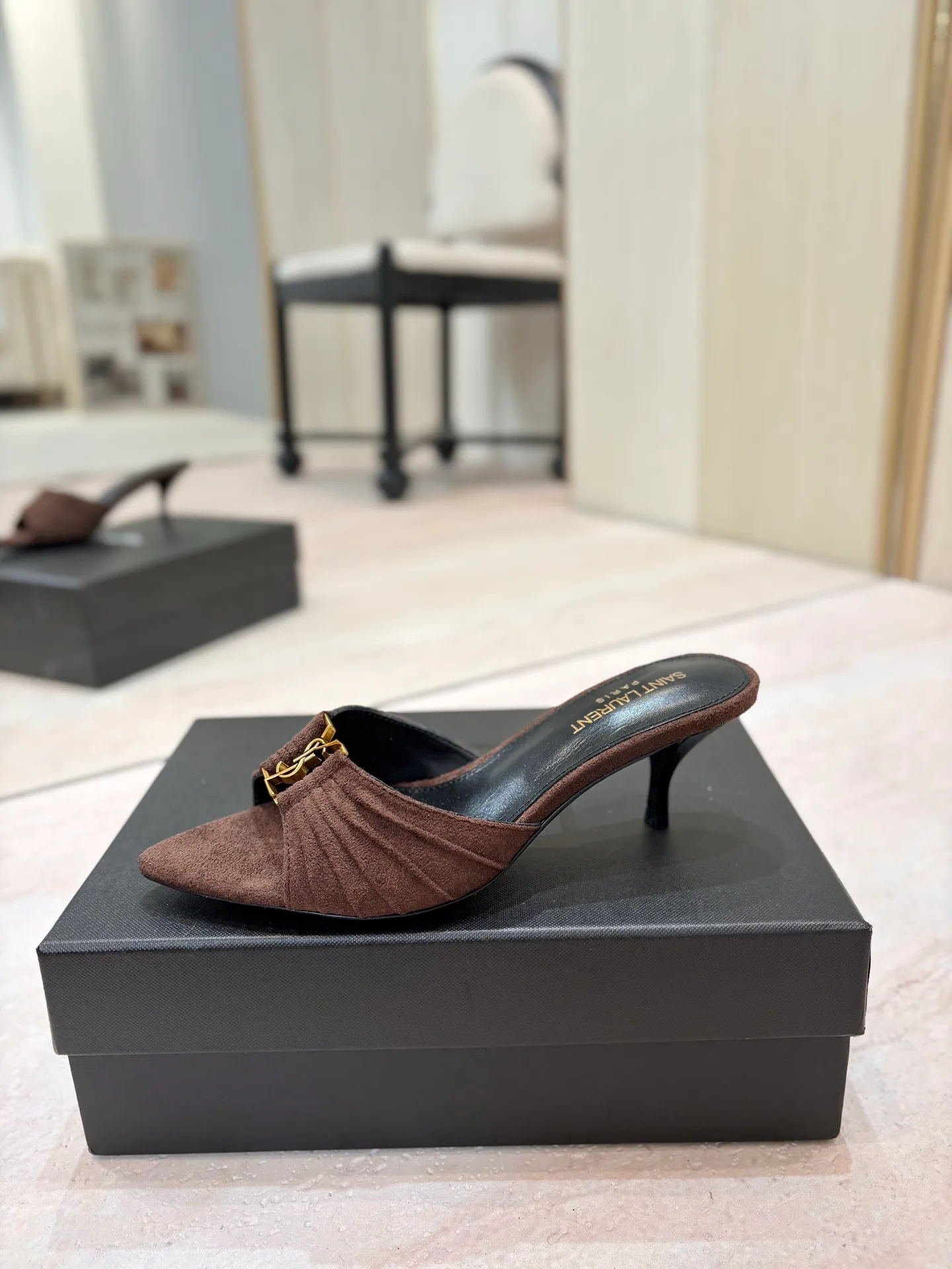 Women's Mules And Clogs SAINT LAURENT 17476008