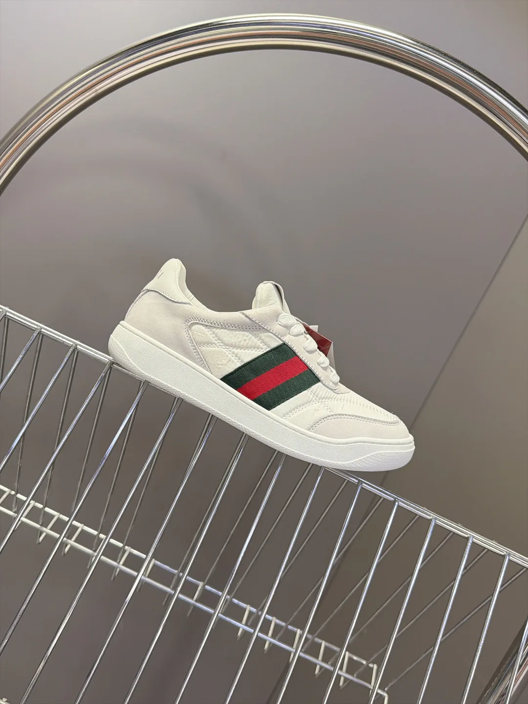 Women's Sneakers GUCCI 18005190