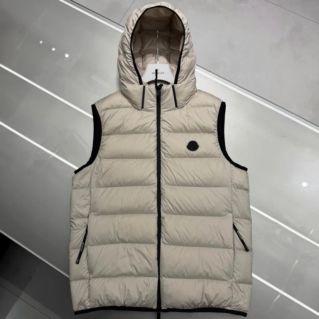 Men's Jackets And Down Jackets MONCLER 17329973