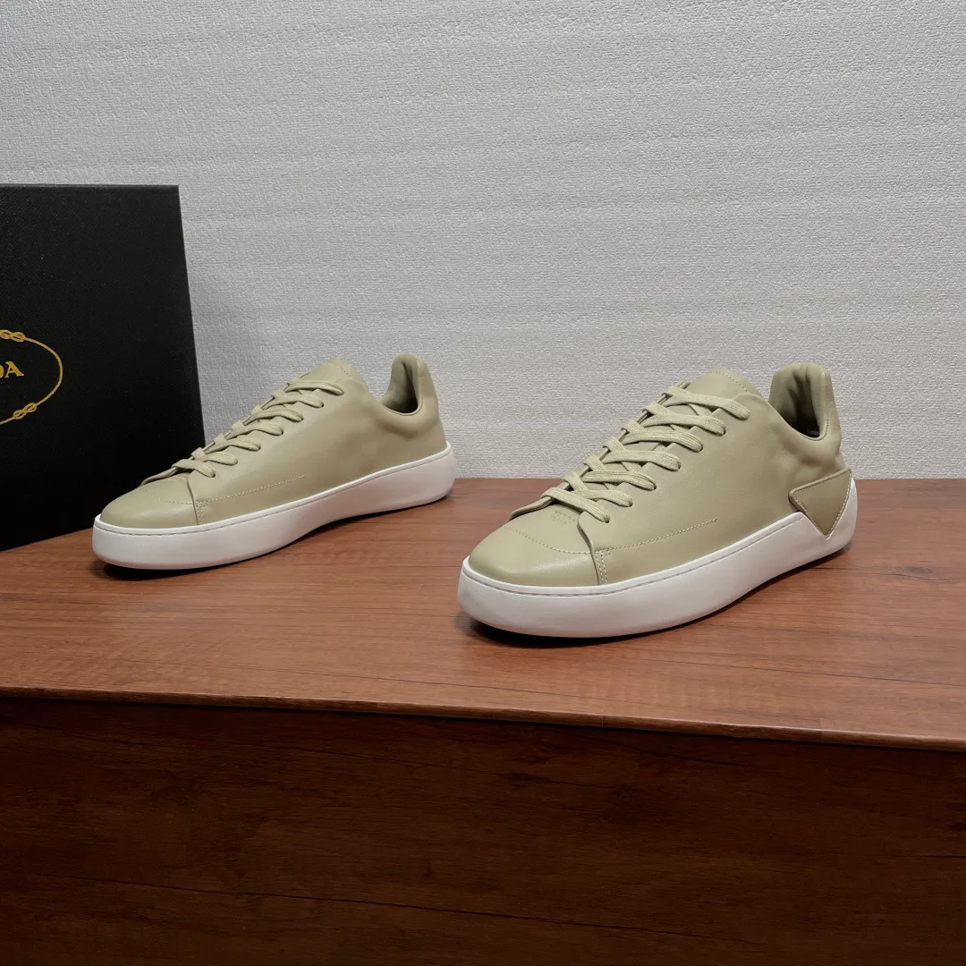 Men's Sneakers PRADA 17858866