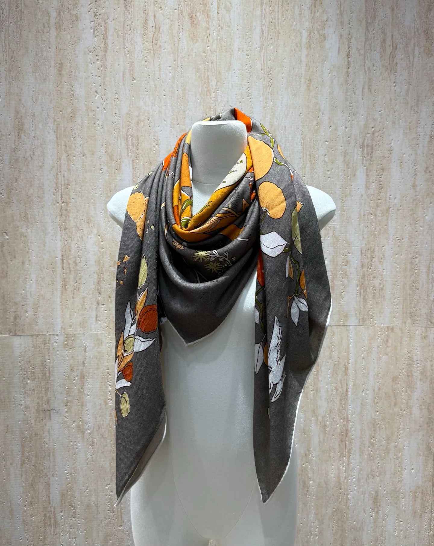 Silk Scarves HERMES 18127183