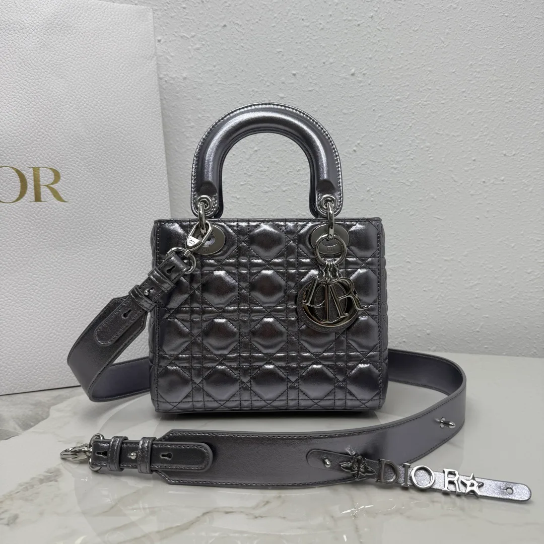 Women's Classic Handbags CHRISTIAN DIOR 16974207