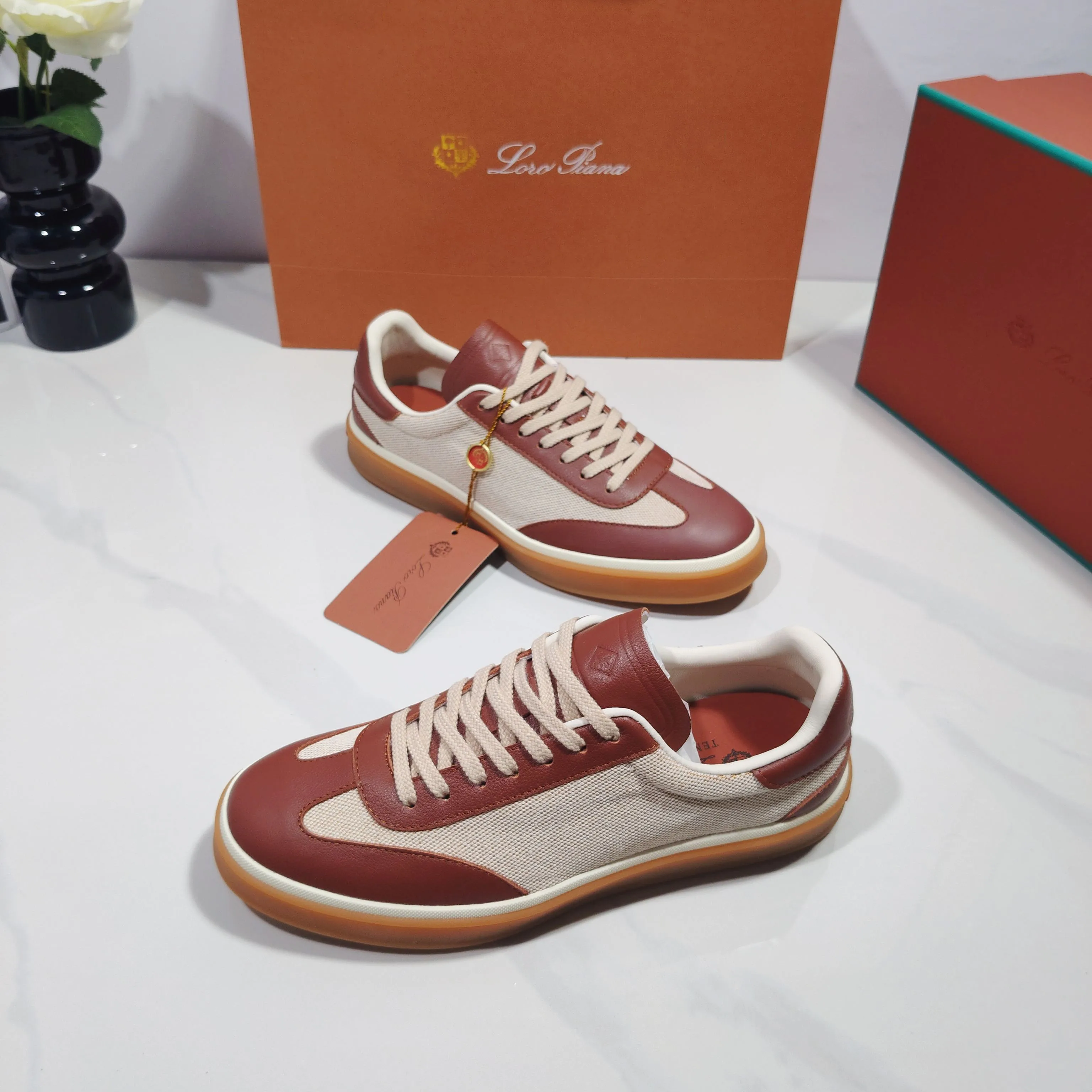 Women's Sneakers LORO PIANA 17961992