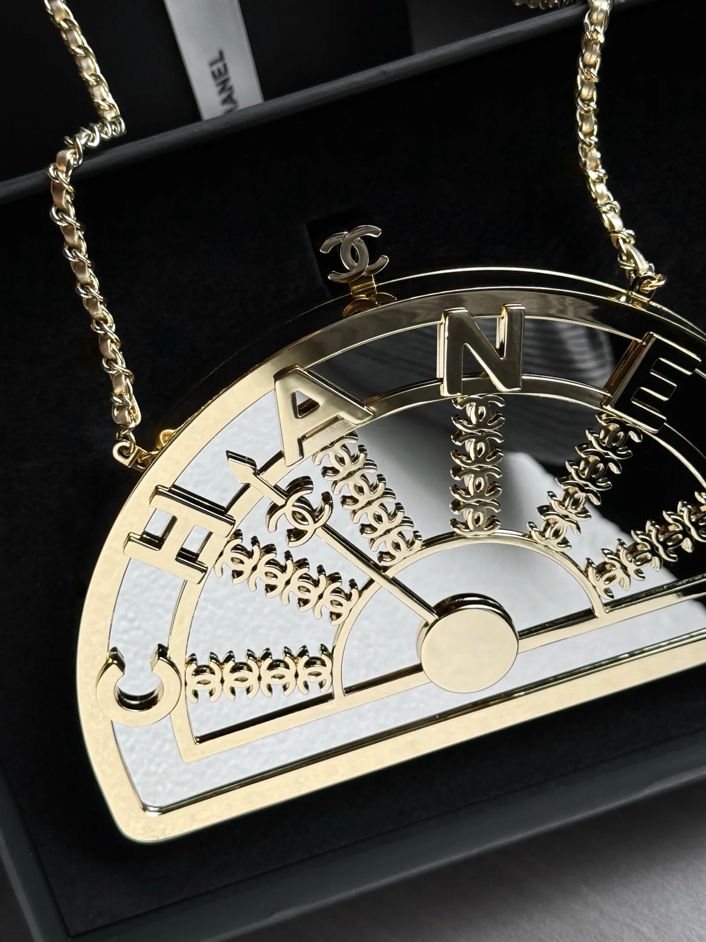 Women's Clutches CHANEL 18147634
