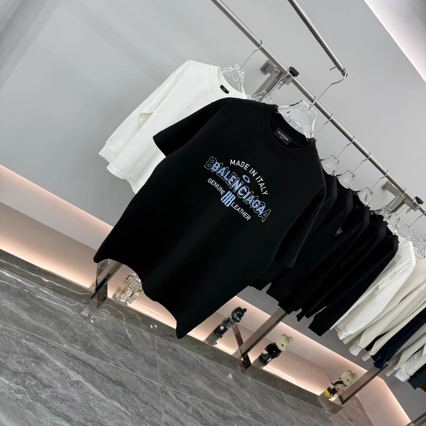 Men's T-Shirts BALENCIAGA 17974705