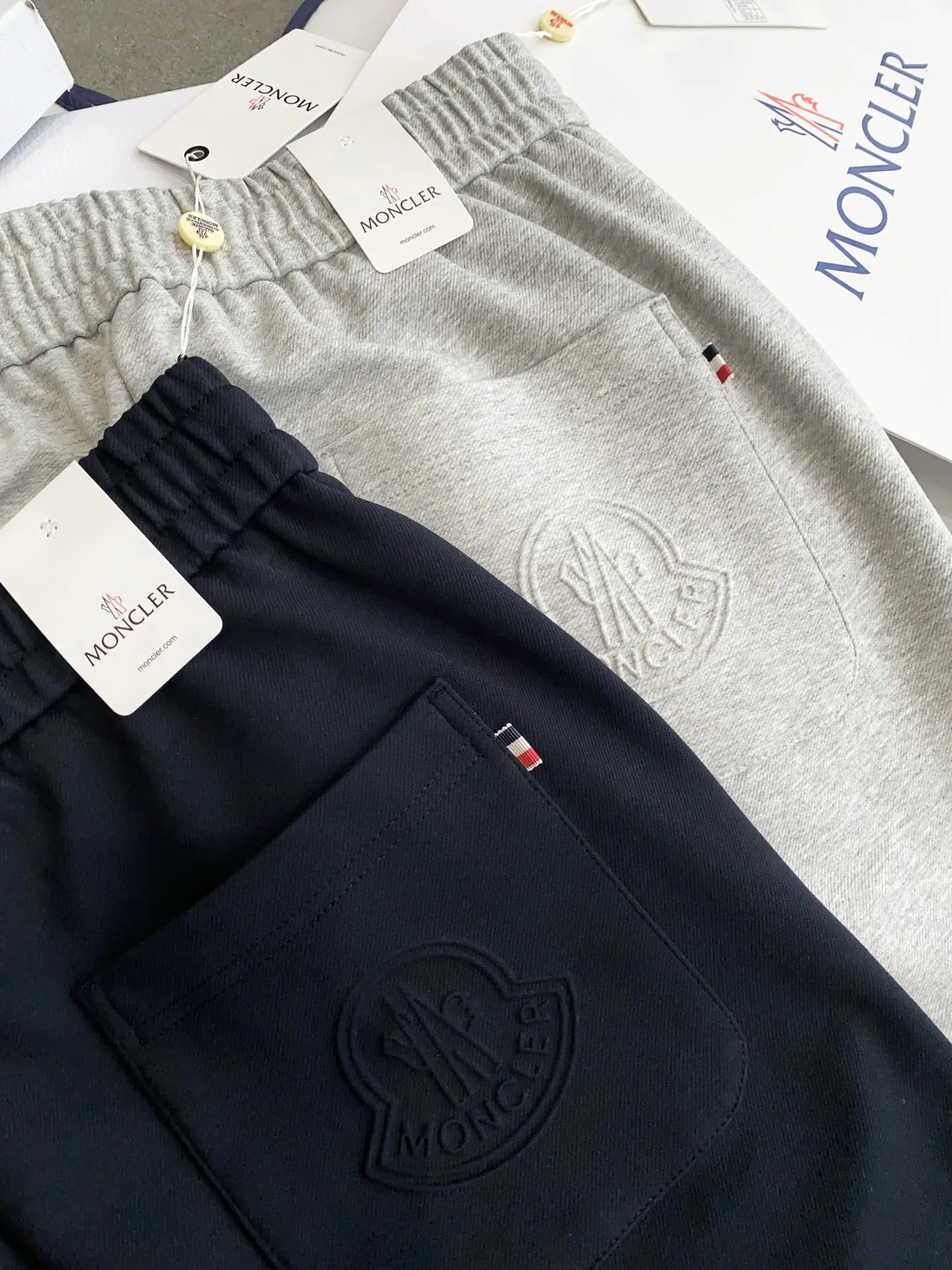 Men's Trousers MONCLER 17973350