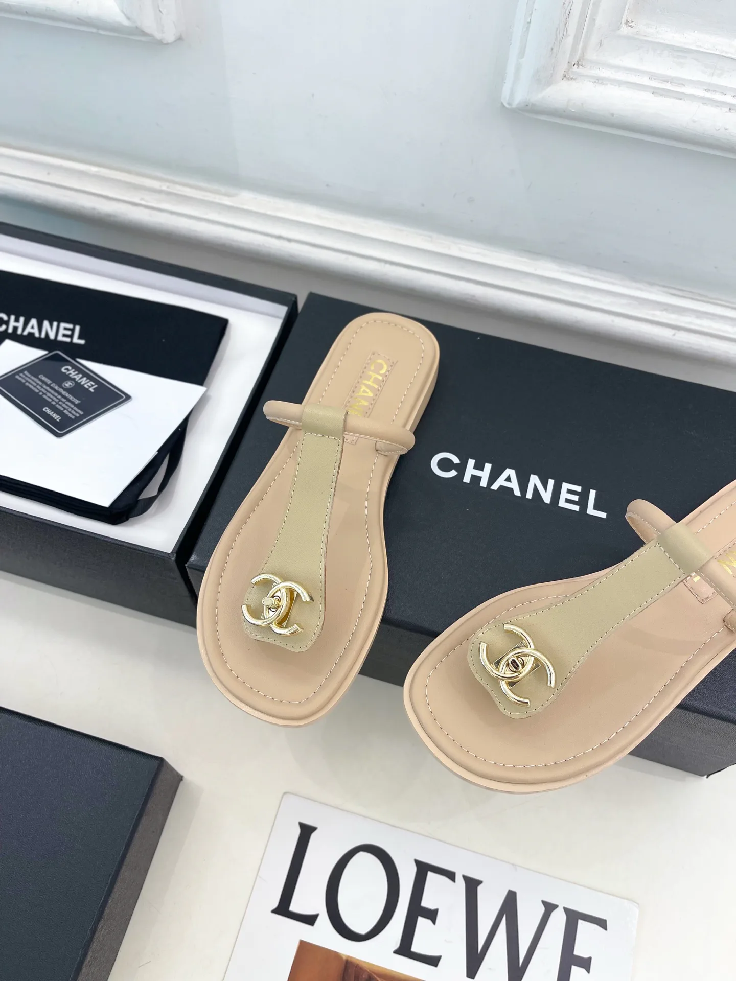 Women's Flip-Flops CHANEL 17506918