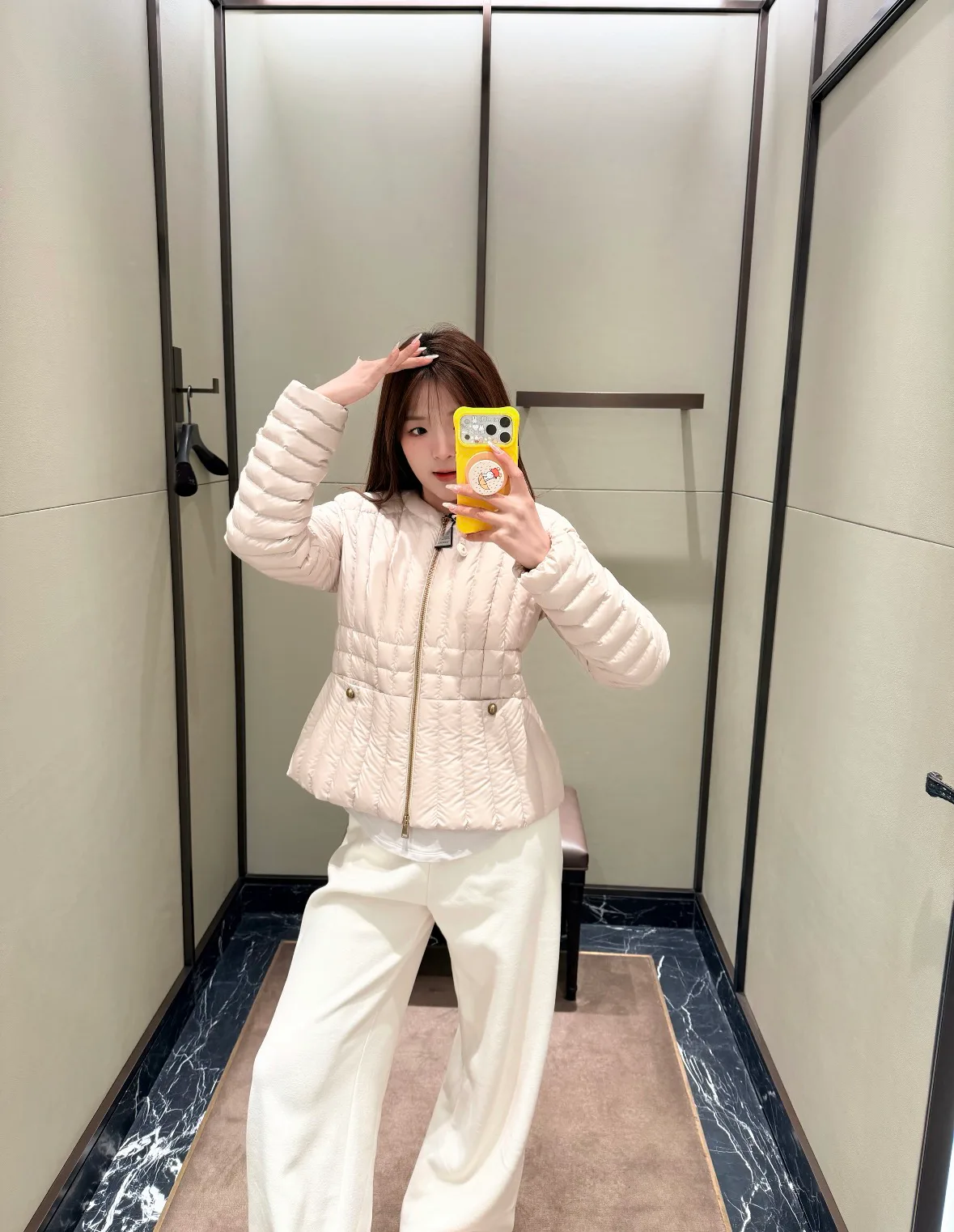 Куртки И Пуховики Женские Moncler 18573090
