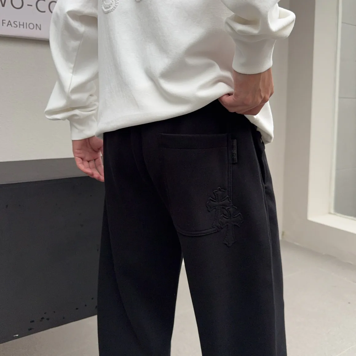 Women's Trousers CHROME HEARTS 18178431