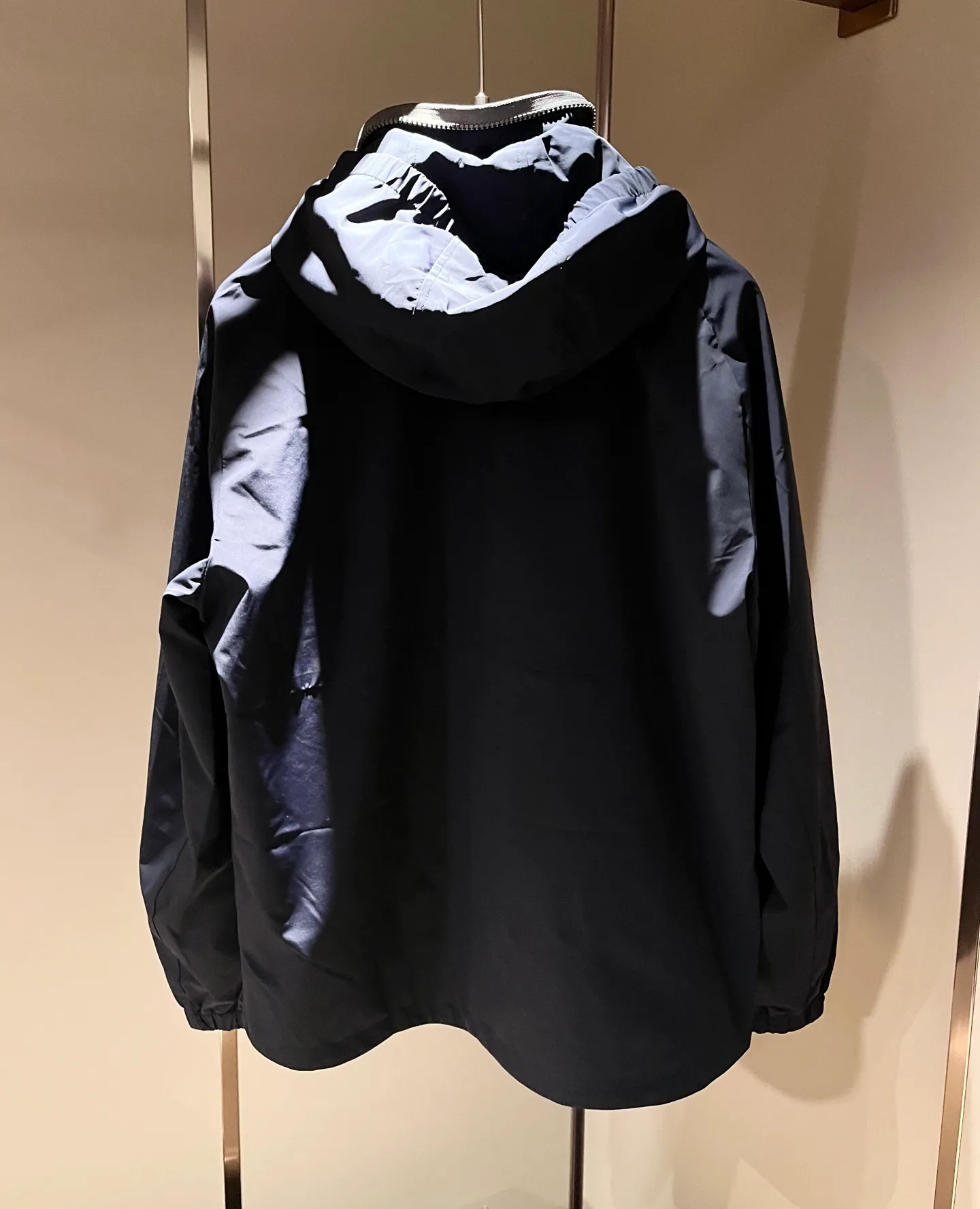 Men's Jackets And Down Jackets MONCLER 18343352