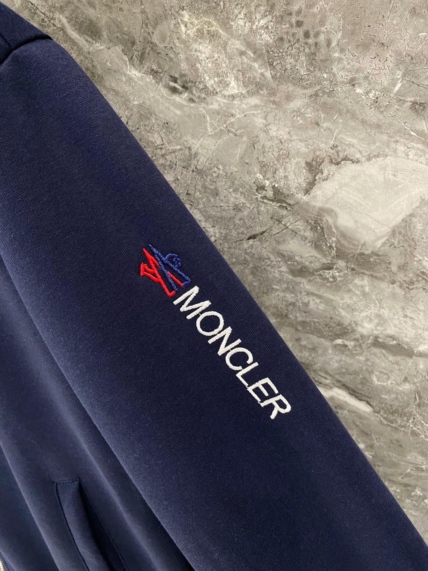 Men's Jackets And Down Jackets MONCLER 18179475