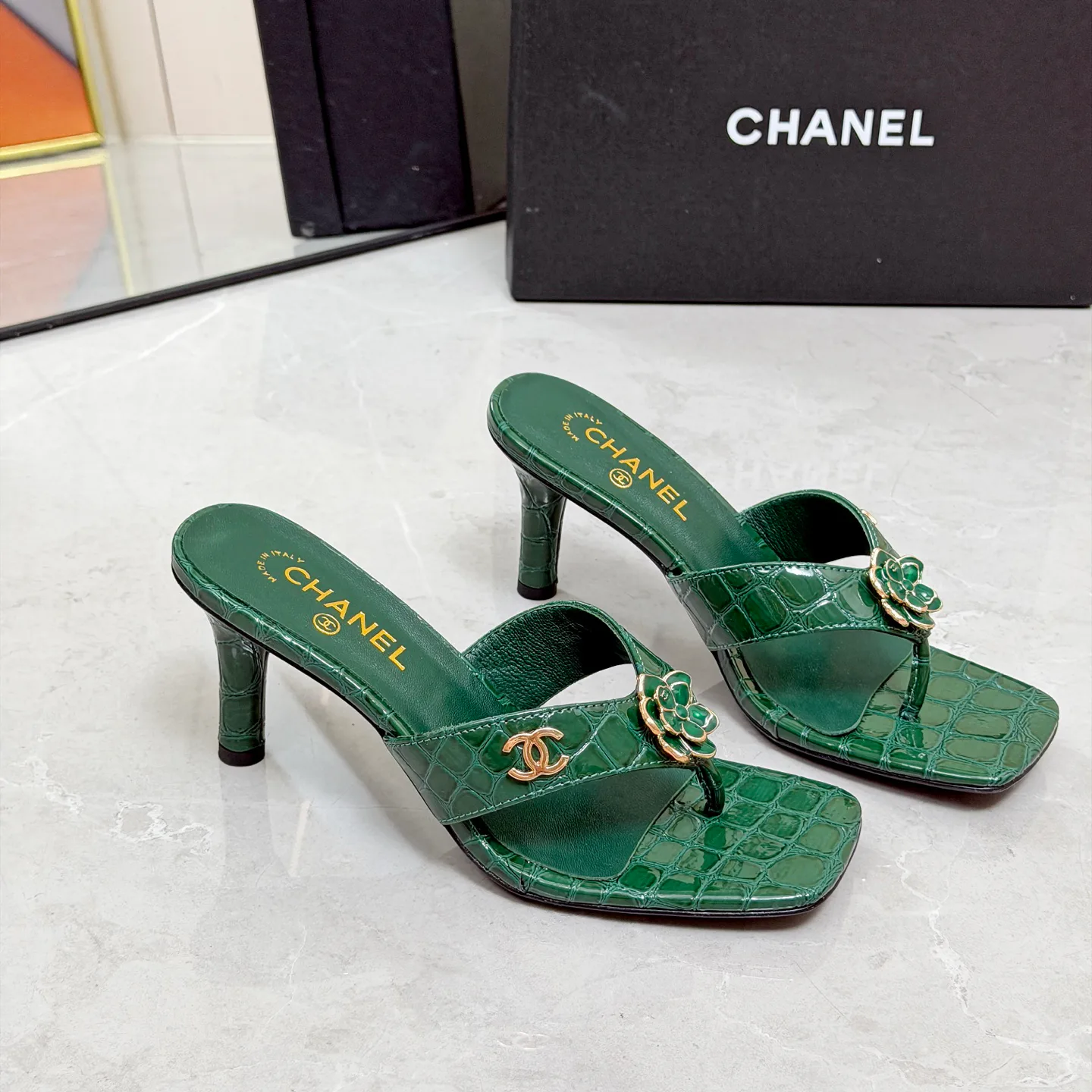 Women's Open-Toe Sandals CHANEL 17335024