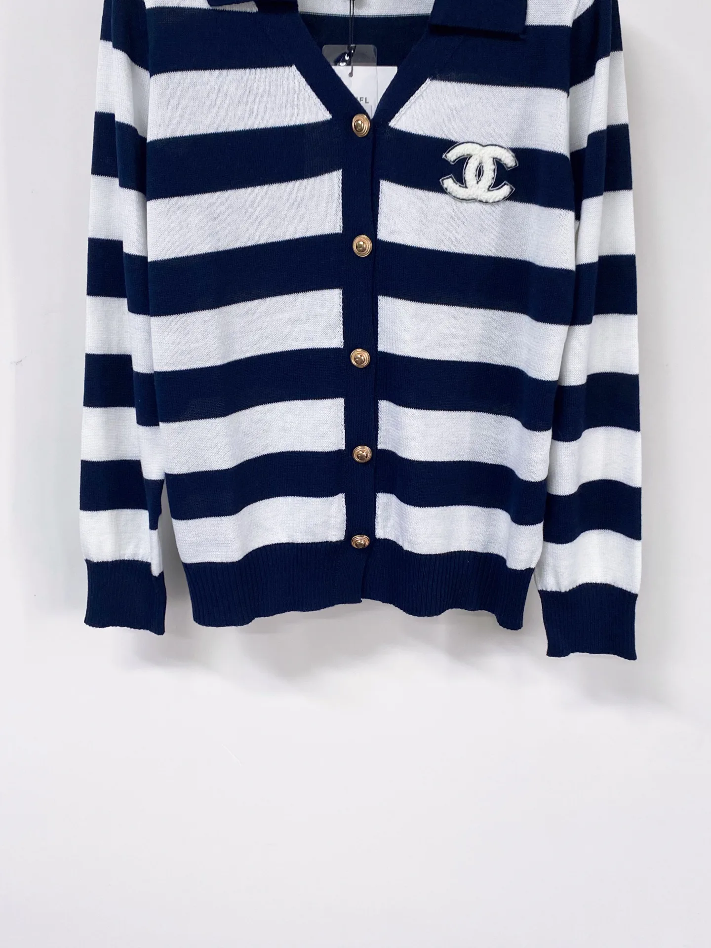 Women's Jumpers And Sweaters CHANEL 18031363
