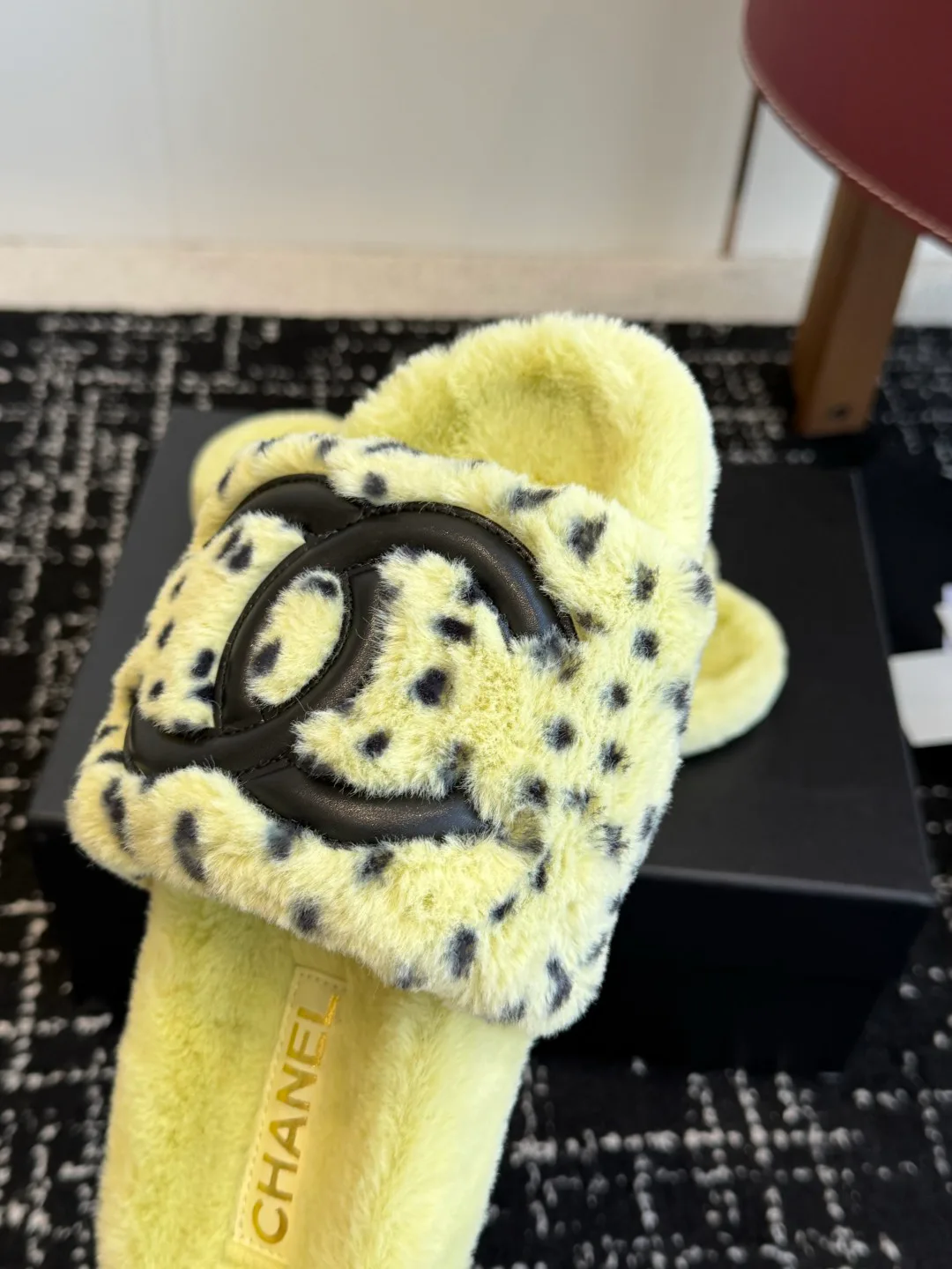 Women's Slippers CHANEL 18053855